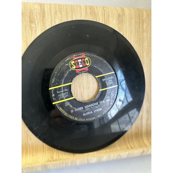 GLORIA LYNNE: I'M NOT AFRAID ANYMORE / IS THERE SOMEONE FOR ME, 45 RPM Single 7” - Picture 7 of 12